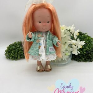 Muñeca de cuerpo de vinilo de 30 cm fabricada en España - PEPA