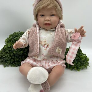 Muñeca de cuerpo de tela de 48 cm fabricada en España - SUSANA