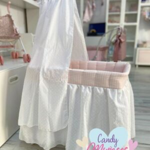 Cuna moisés con dosel para muñecas fabricado en España - PLUMETI BLANCO Y VICHY ROSA